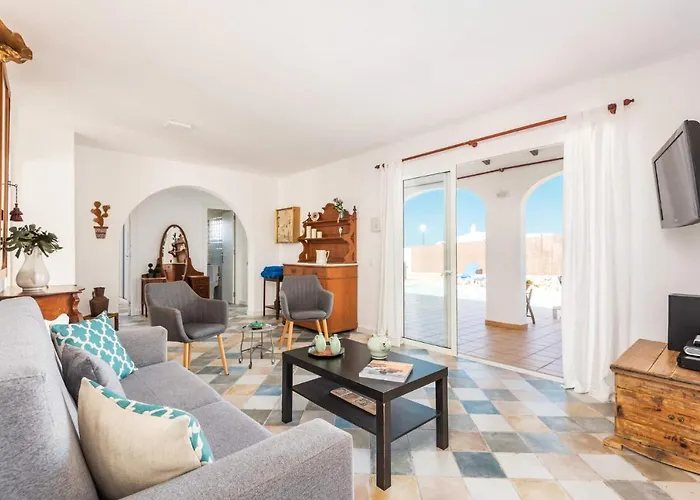 Marina Way By Sant Lluis